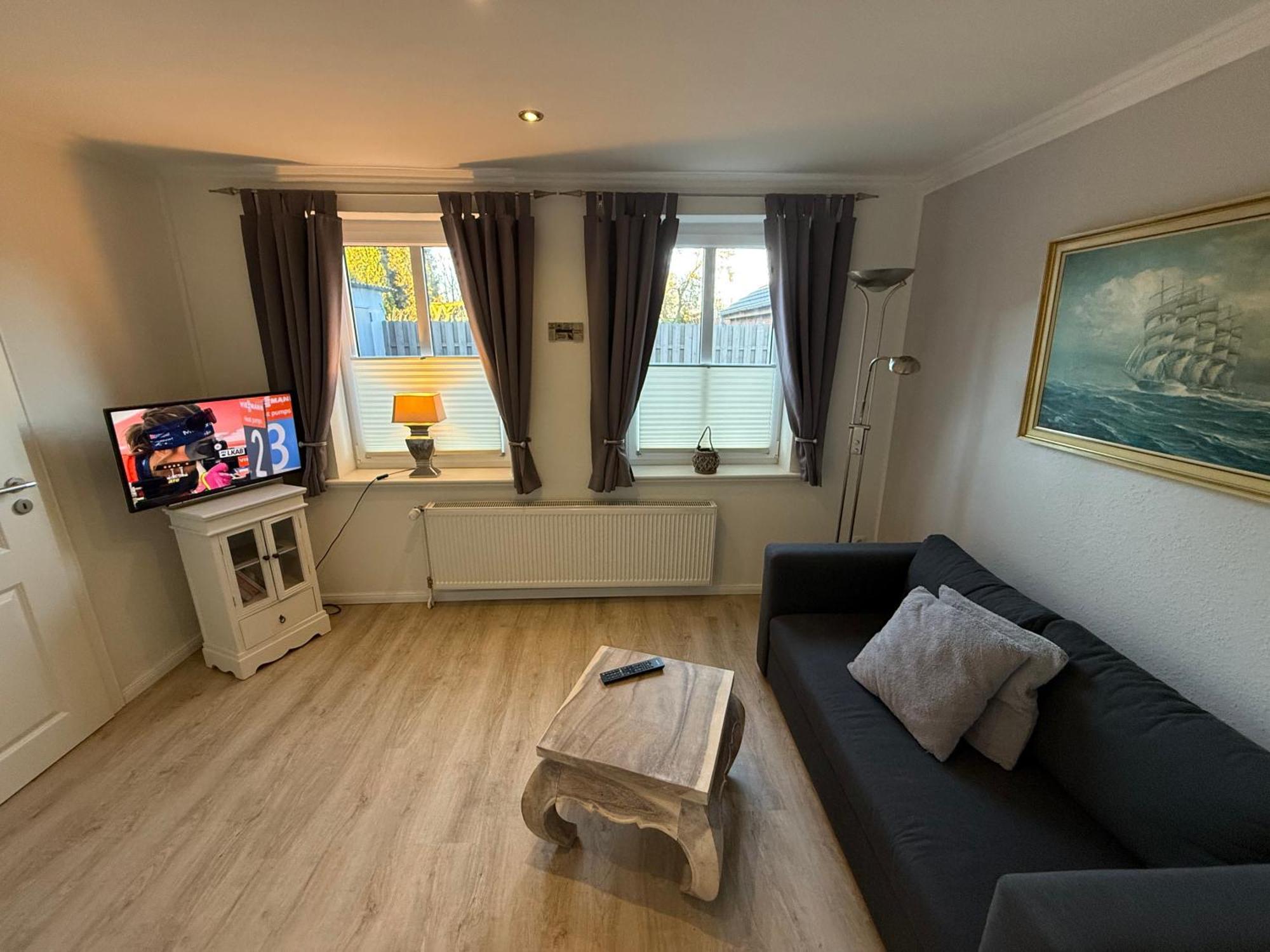 Ferienwohnung „Ole Karkenwech“ Husum-Rödemis Husum  Exterior foto